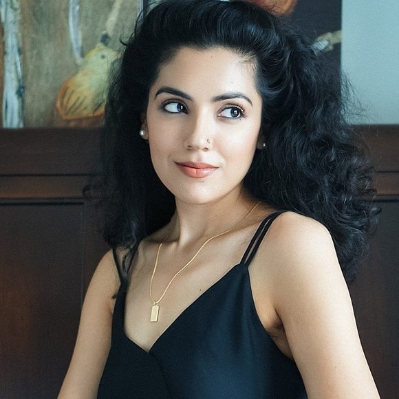 zinniabukhari